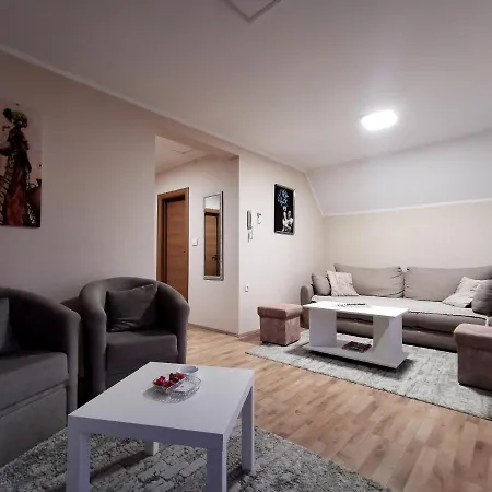 Pogled アパート *